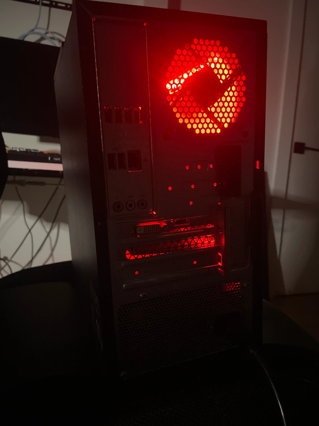 Acer Nitro 50 Gaming PC – i5, GTX 1650, 28GB RAM, 1TB HDD - photo 4