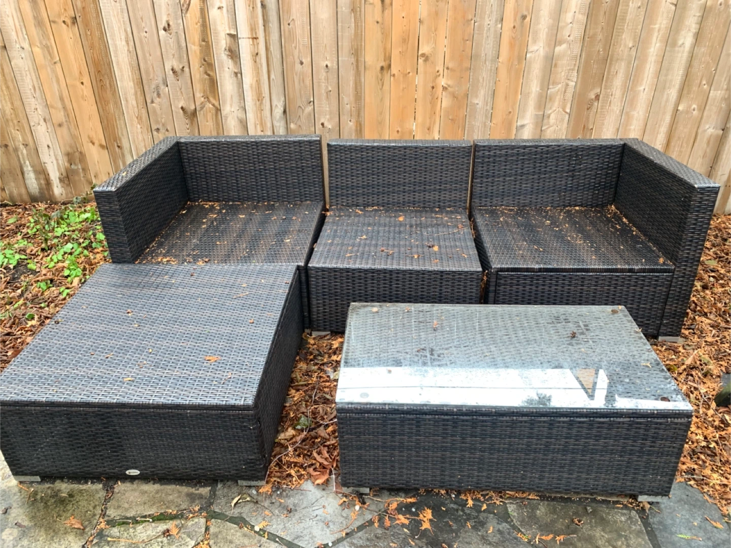 Wicker Outdoor Patio Set - 5 Pieces