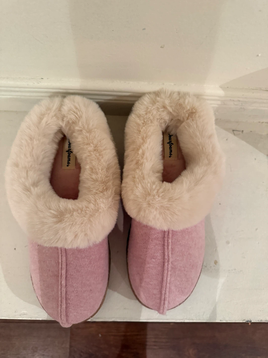 Dearfoams Pink Slippers