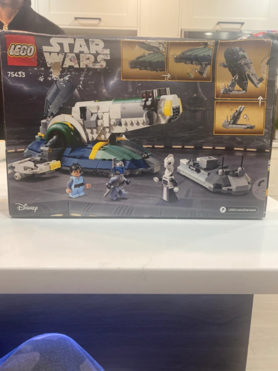 LEGO Star Wars Jango Fett's Starship 75433 - photo 4