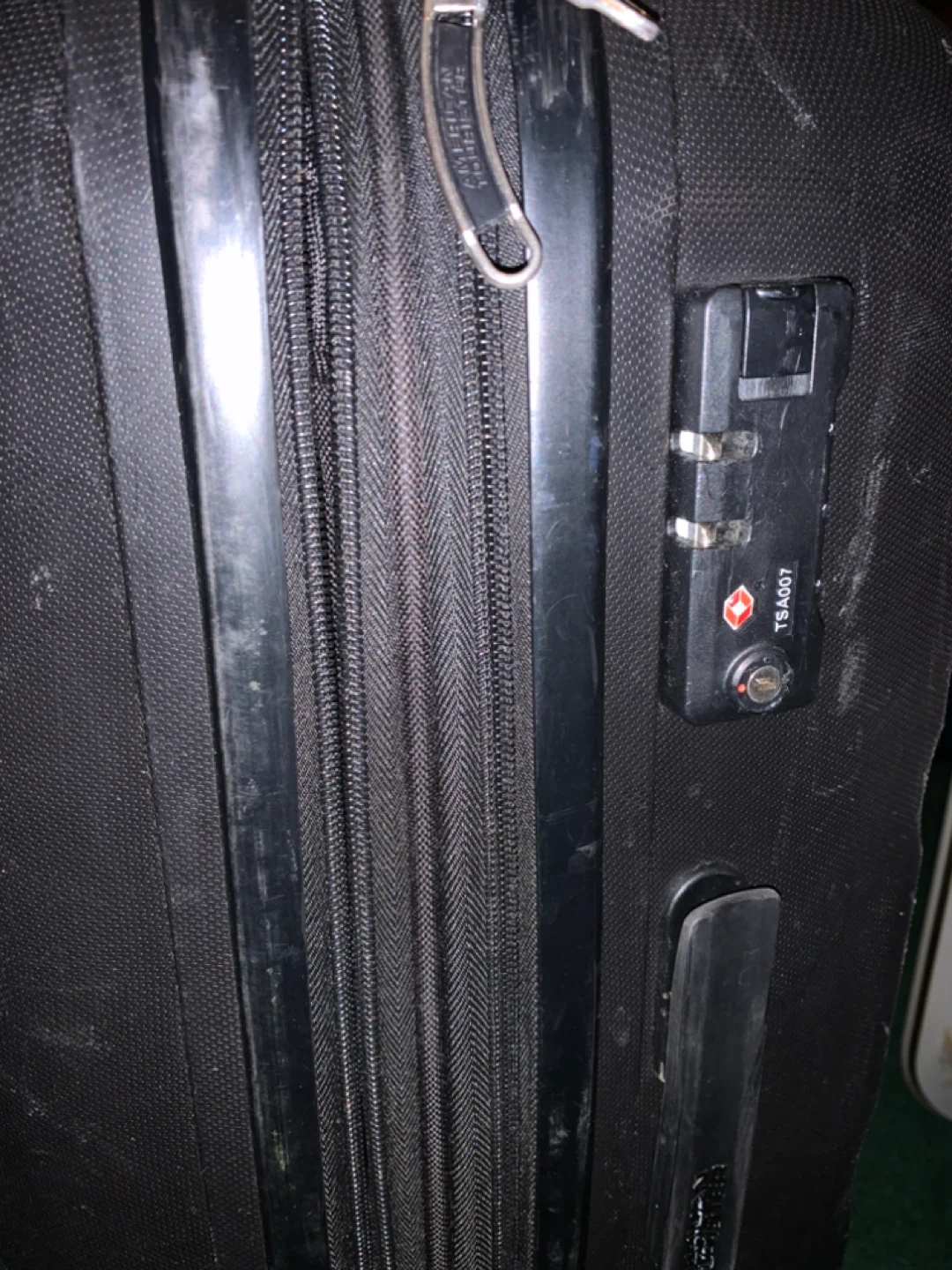 American Tourister Black Suitcase - photo 5