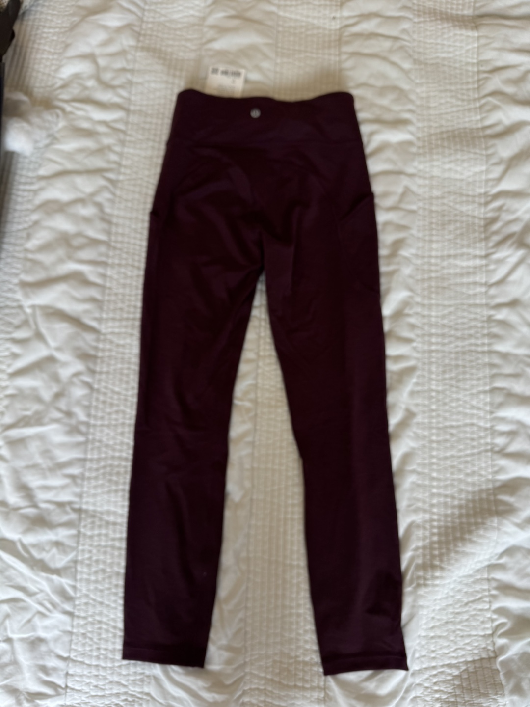 Lululemon Invigorate HR Tight 25" - Size 6 - photo 2