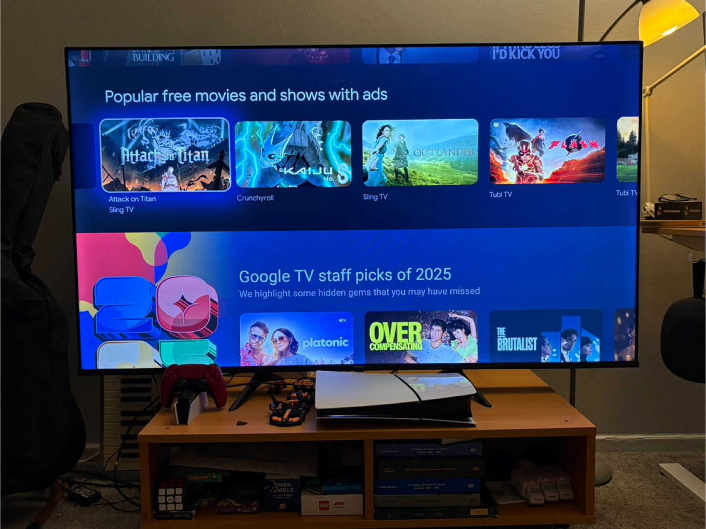 65” Hisense Smart TV - 4K UHD - Excellent Condition - photo 3