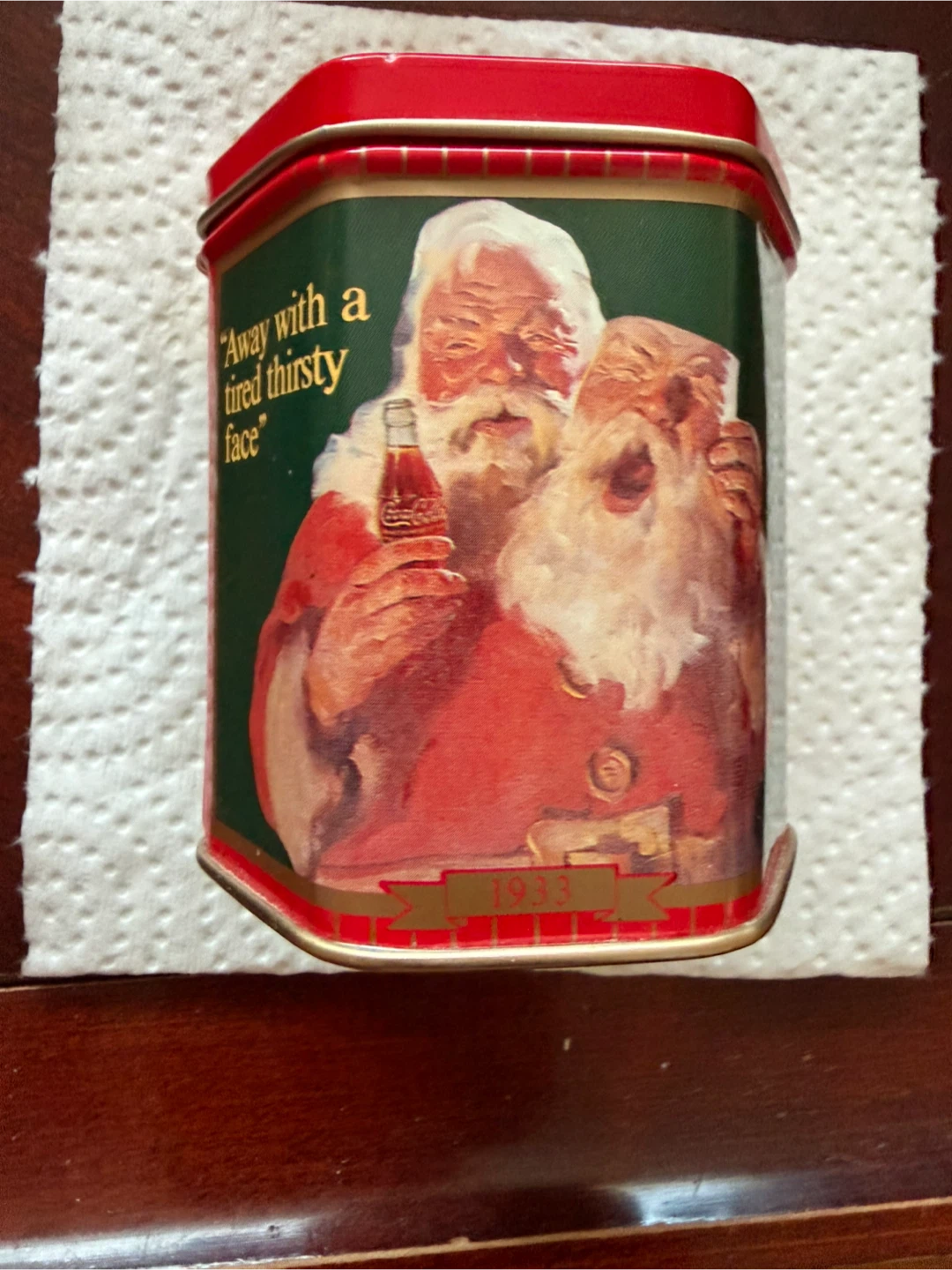 Coca-Cola 1933 Santa Tin Candle Holder - photo 3
