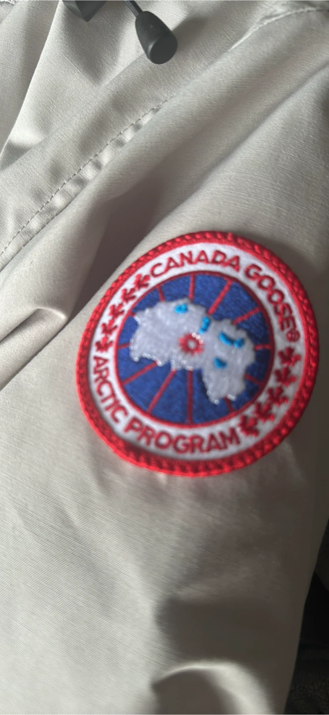 Canada Goose Jacket - photo 2