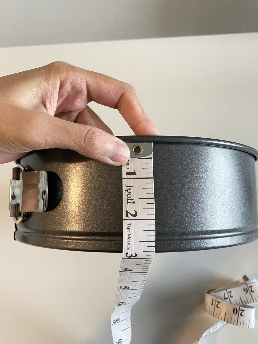 Carbon Steel Non-Stick Cake Pan - photo 5