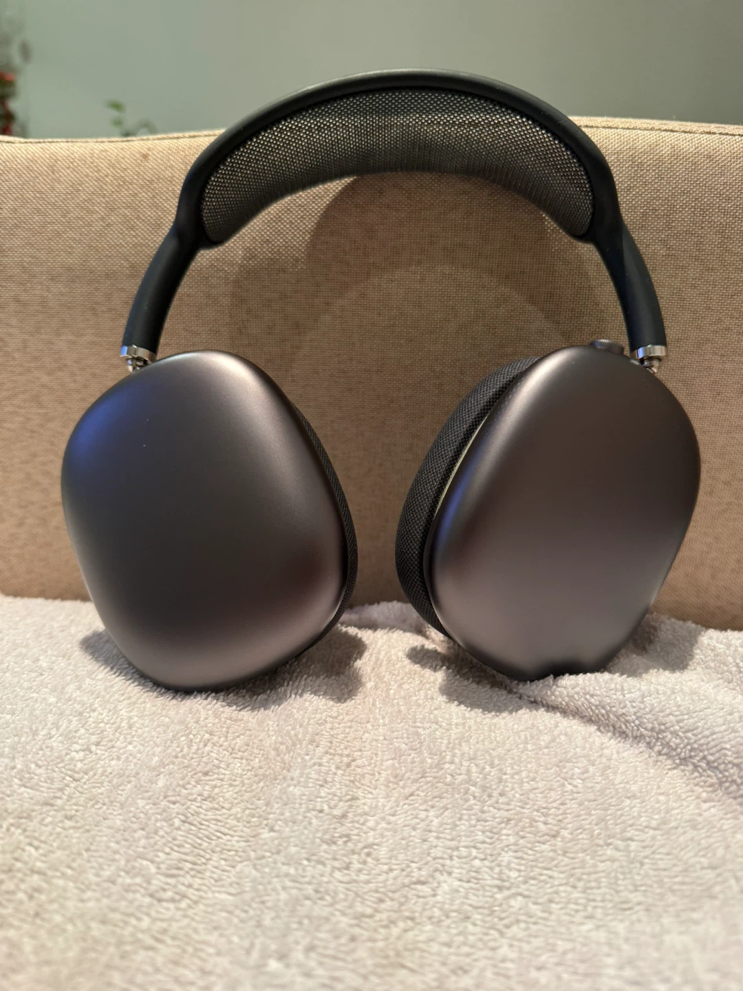 Apple AirPods Max - Black - photo 3