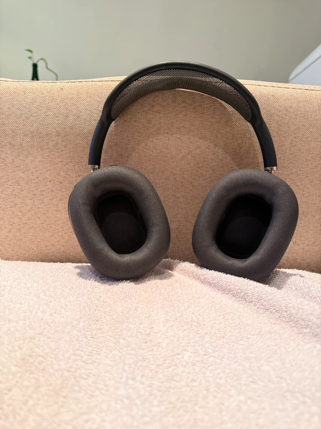 Apple AirPods Max - Black - photo 4