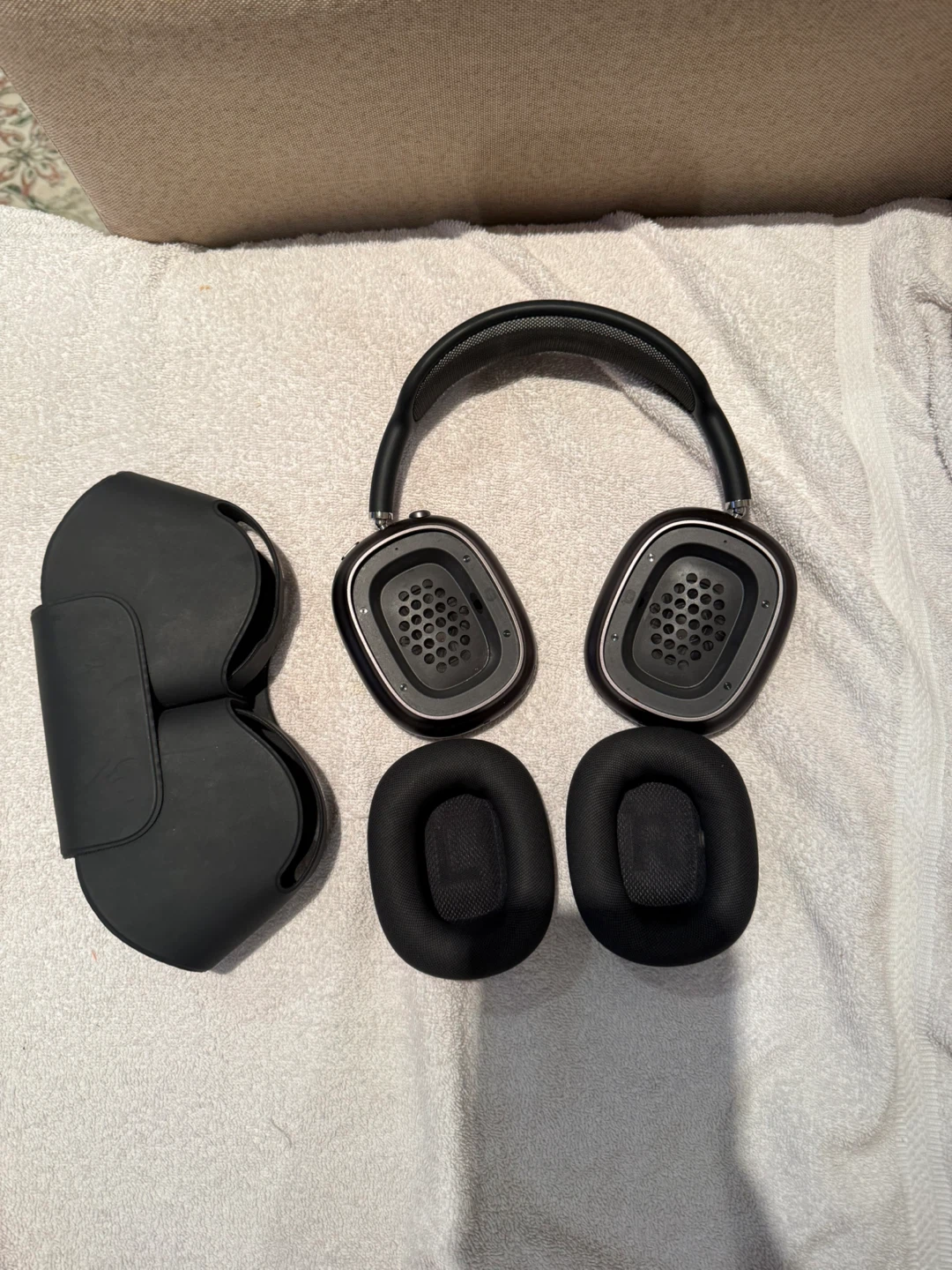 Apple AirPods Max - Black - photo 5