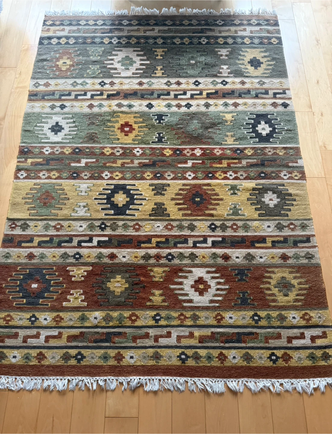 Wool Patterned Area Rug