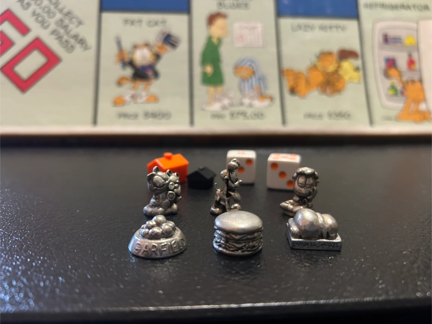 Monopoly, Garfield Collector's Edition Board Game - photo 3