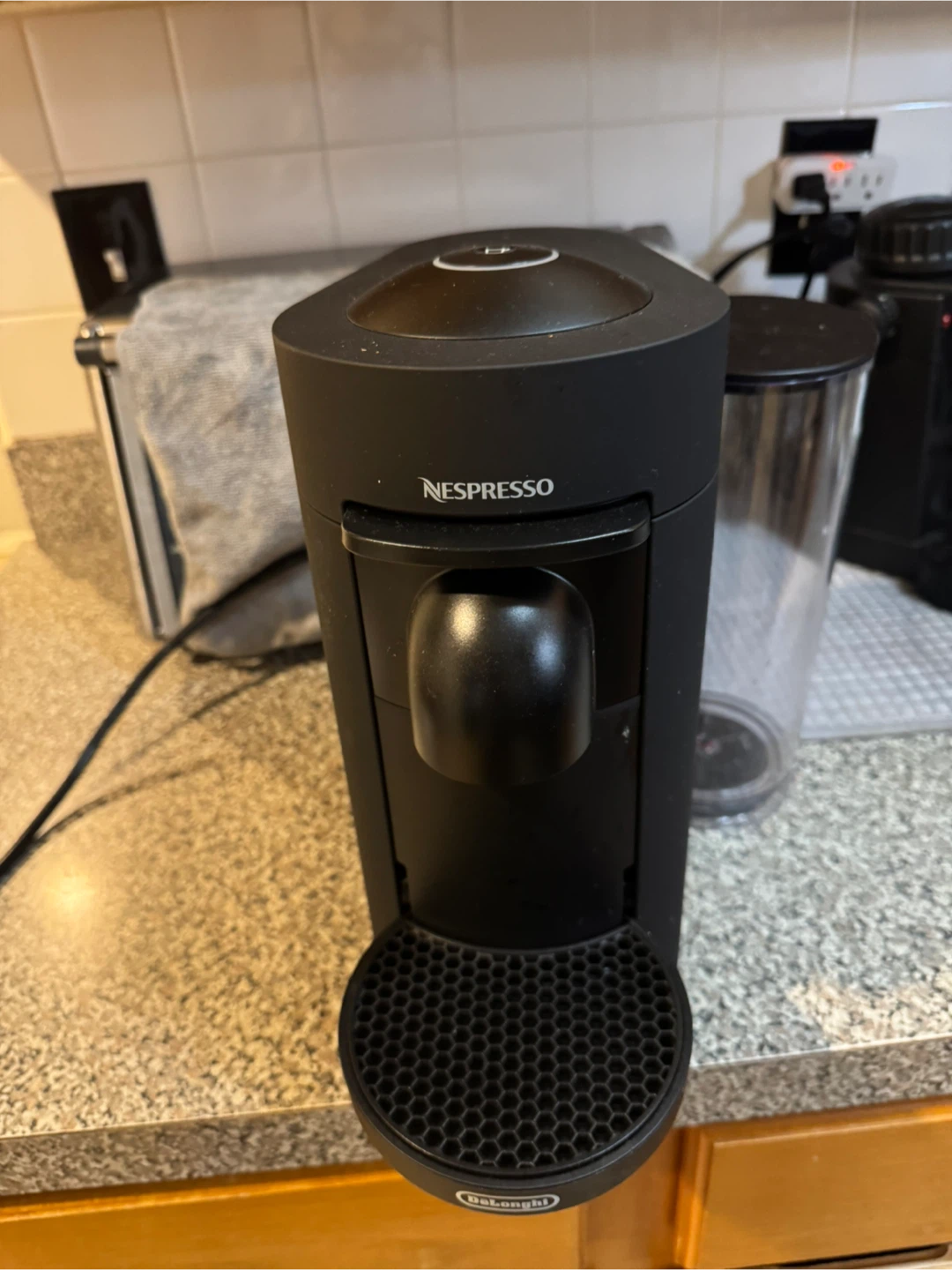 Nespresso Vertuo Next Coffee Machine - Black - photo 3