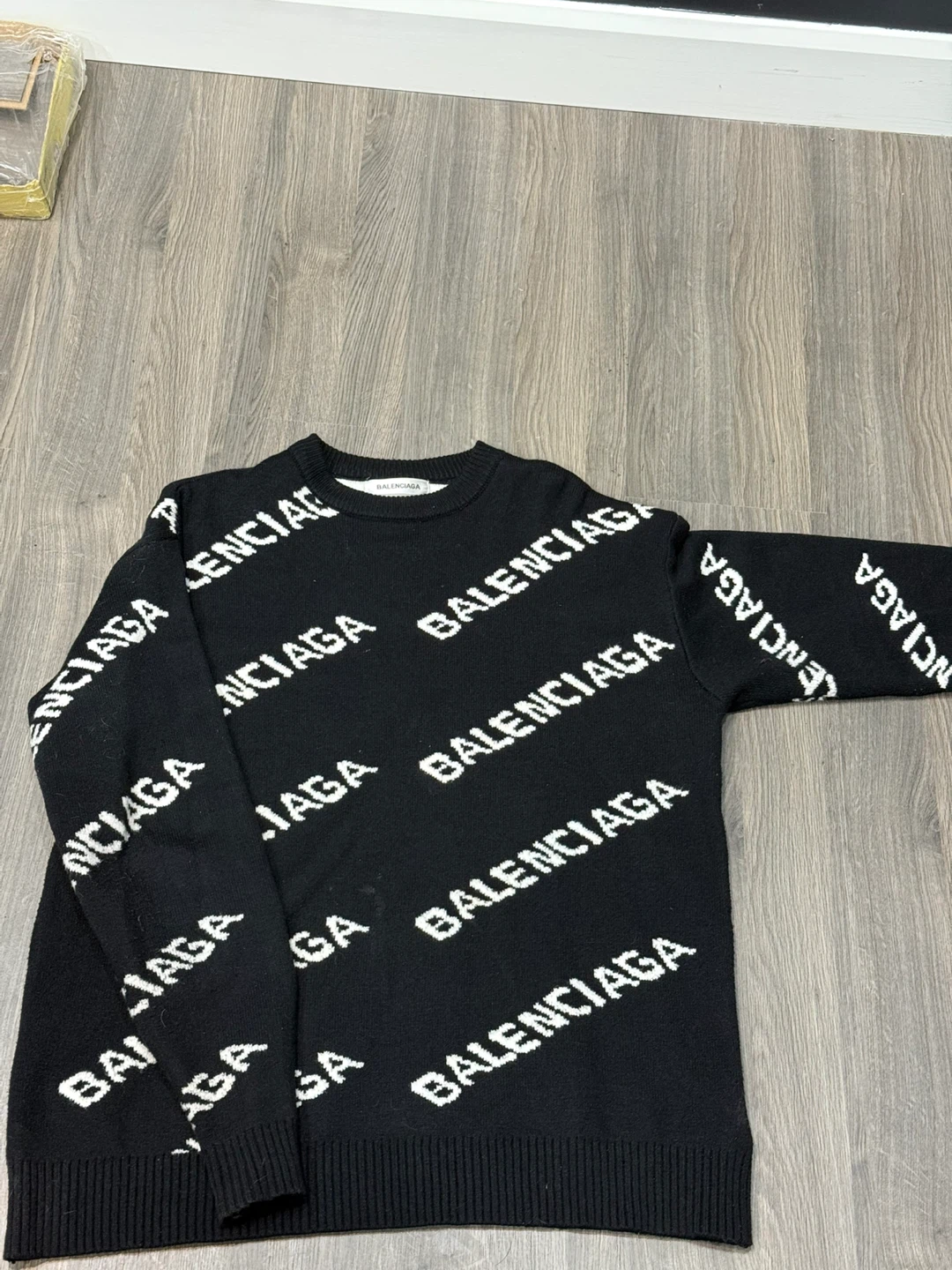Balenciaga Black Sweater - photo 2