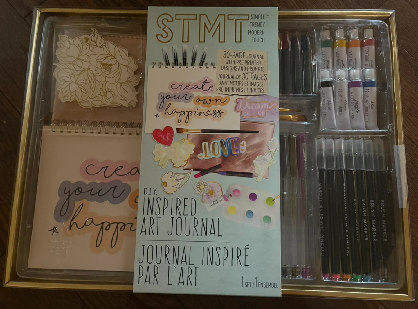 Brand new and sealed -STMT D.I.Y. Inspired Art Journal Set - New