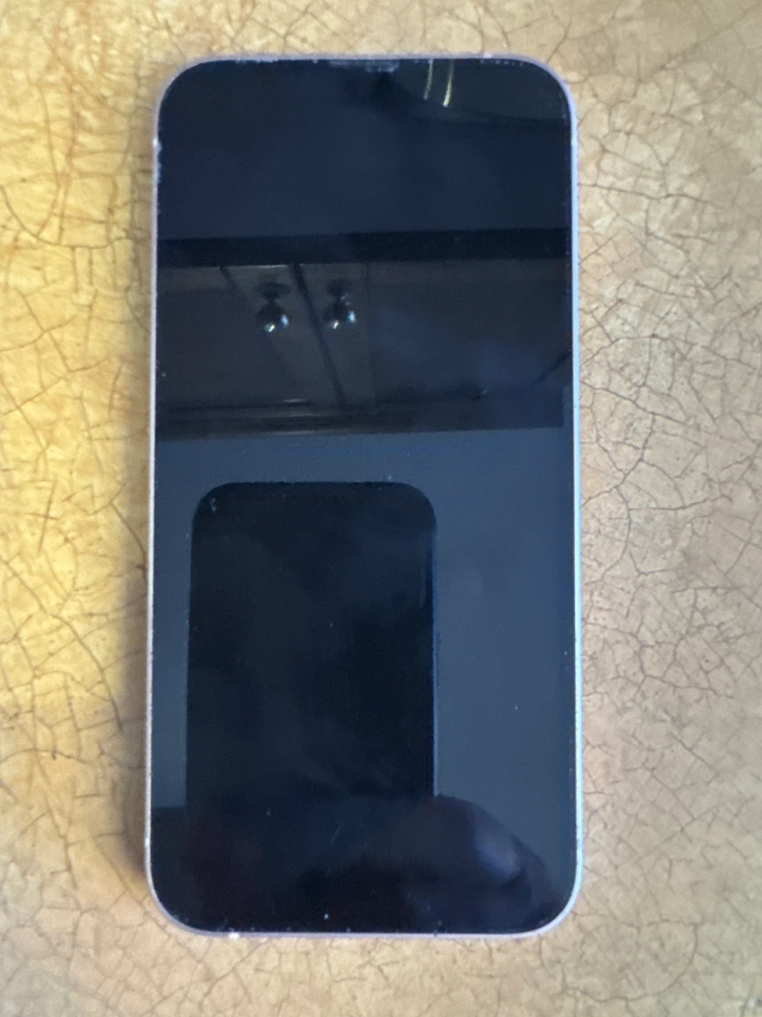 iPhone 13 - Great Condition - photo 2