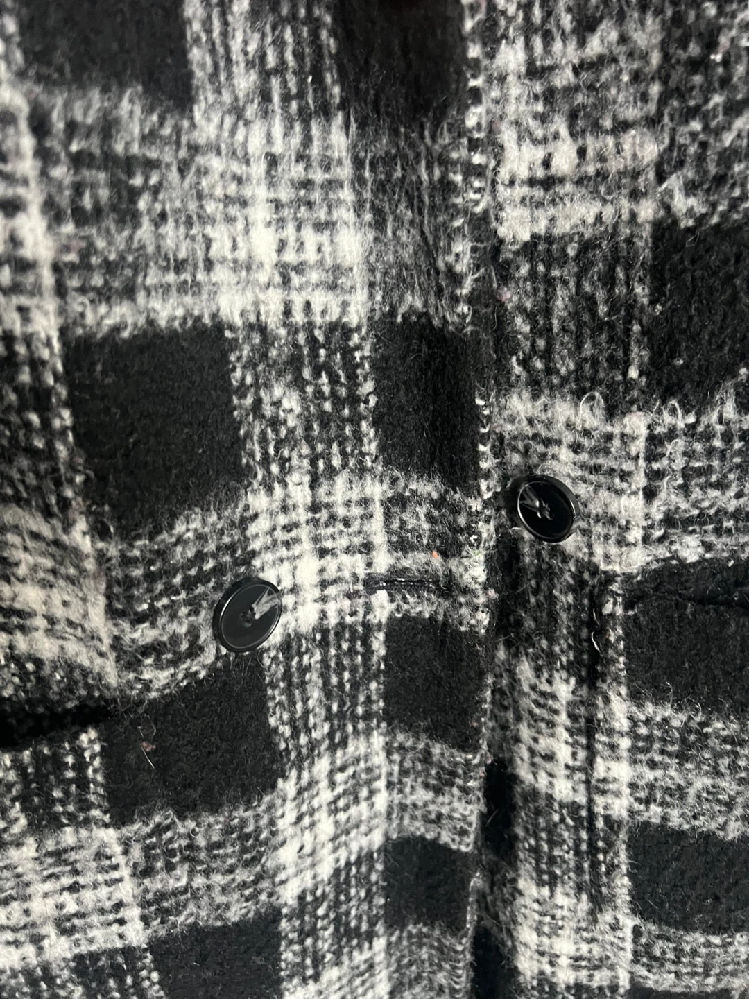 Suzy Shier Black & White Plaid Coat - photo 4