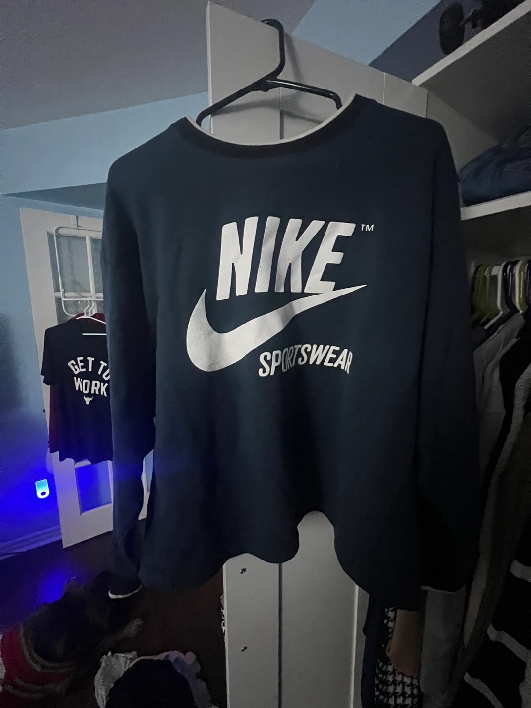Nike Sportswear Crew Neck Sweatshirt - Size L