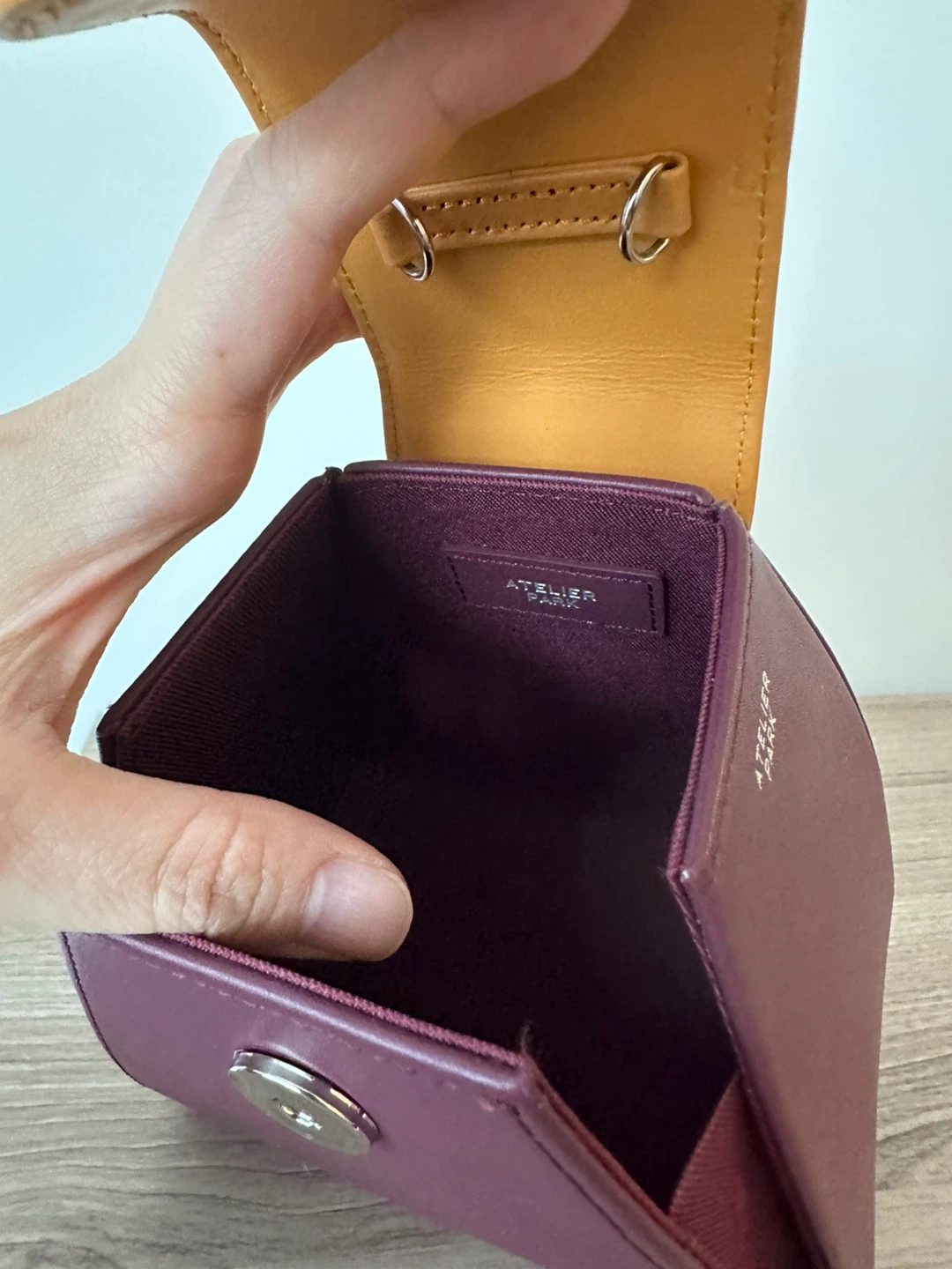 Atelier Park Burgundy & Tan Leather Handbag - photo 5