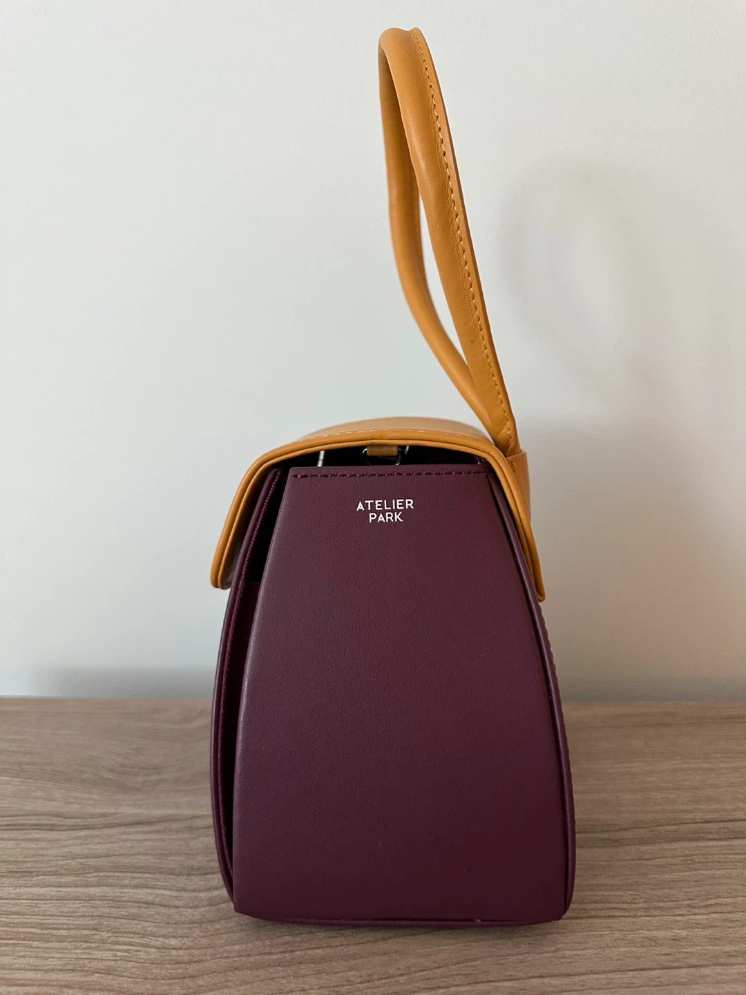 Atelier Park Burgundy & Tan Leather Handbag - photo 2