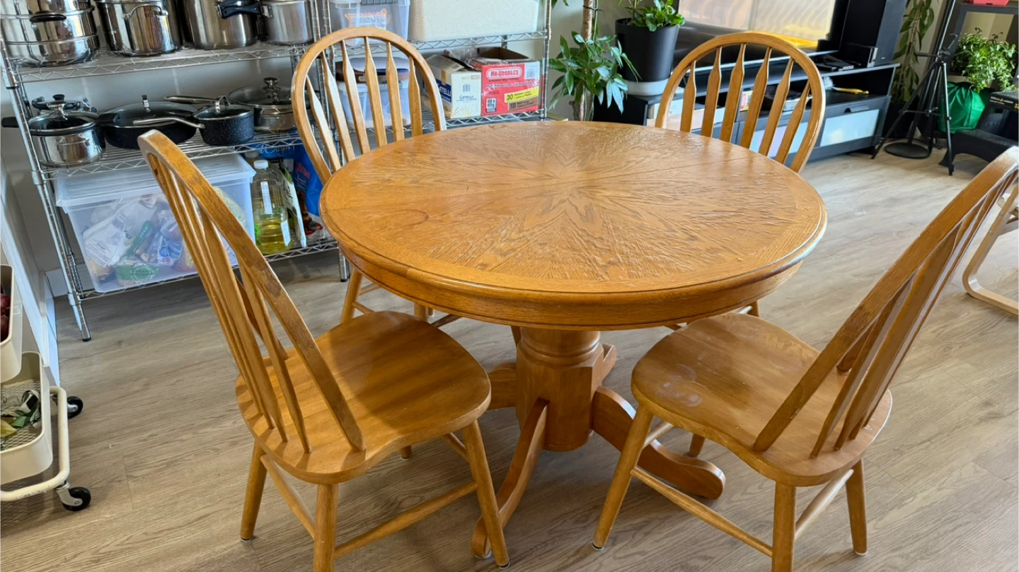 Round Wooden Dining Table with 4 Chairs - photo 2