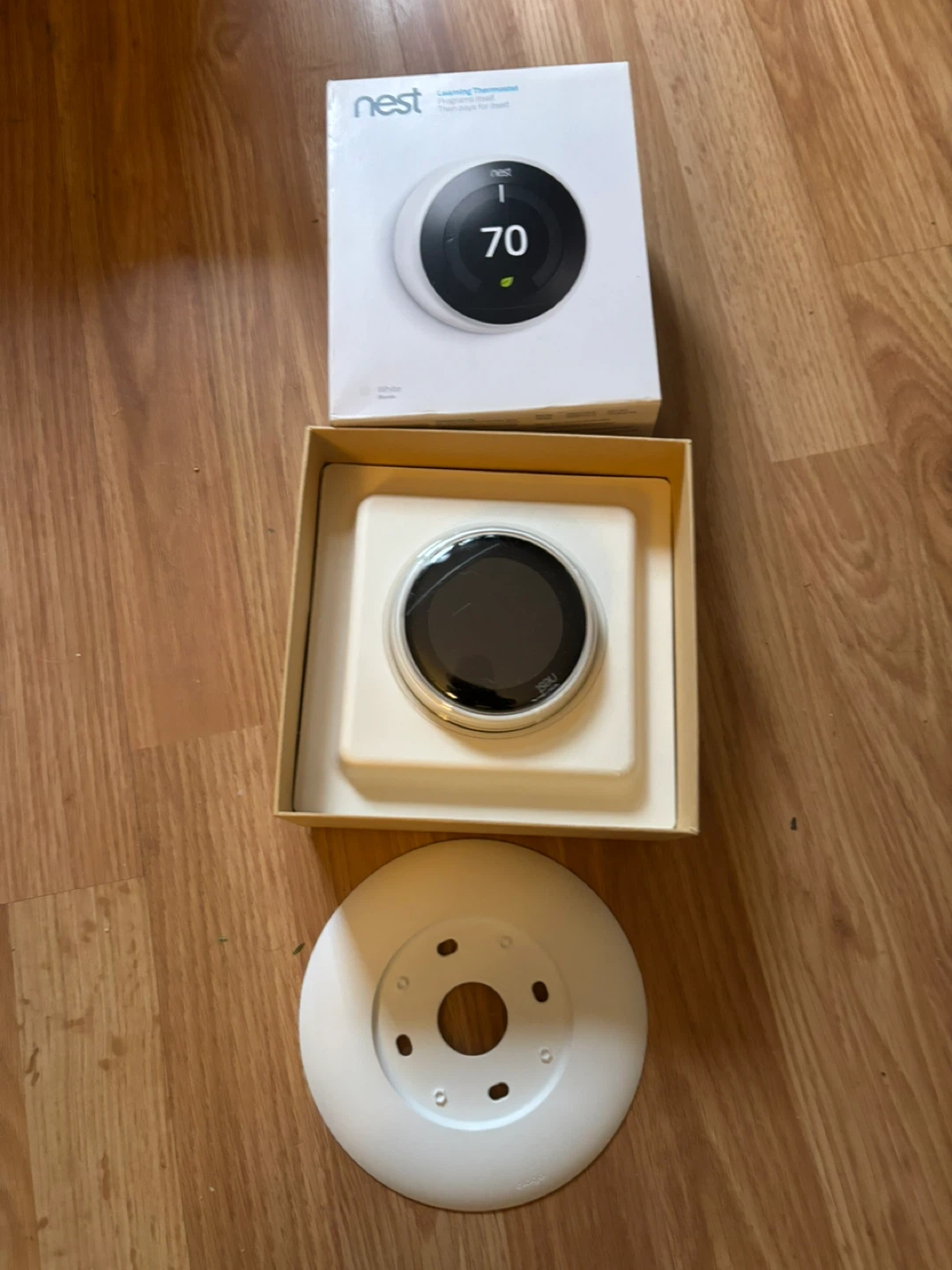 Nest Learning Thermostat - White - Includes Box - photo 2