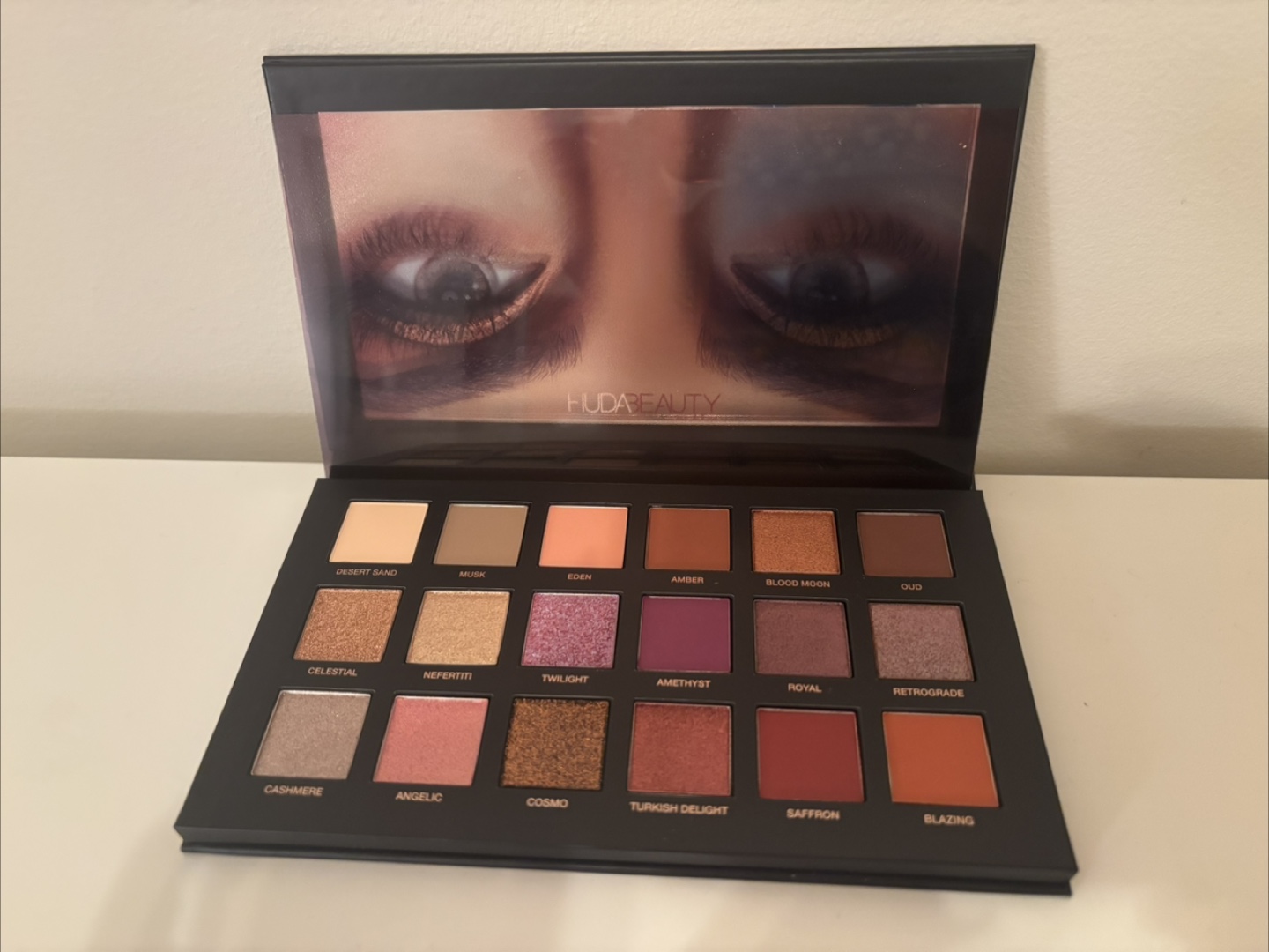 Huda Beauty Desert Dusk Eyeshadow Palette - photo 3