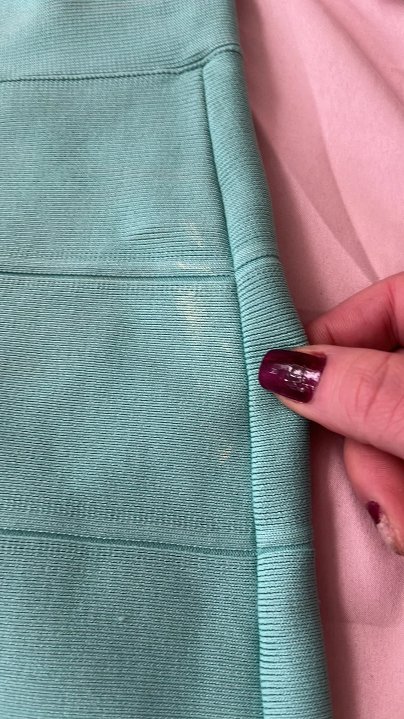 BCBG MAXAZRIA XS aqua light turquoise Bandage Skirt - photo 4