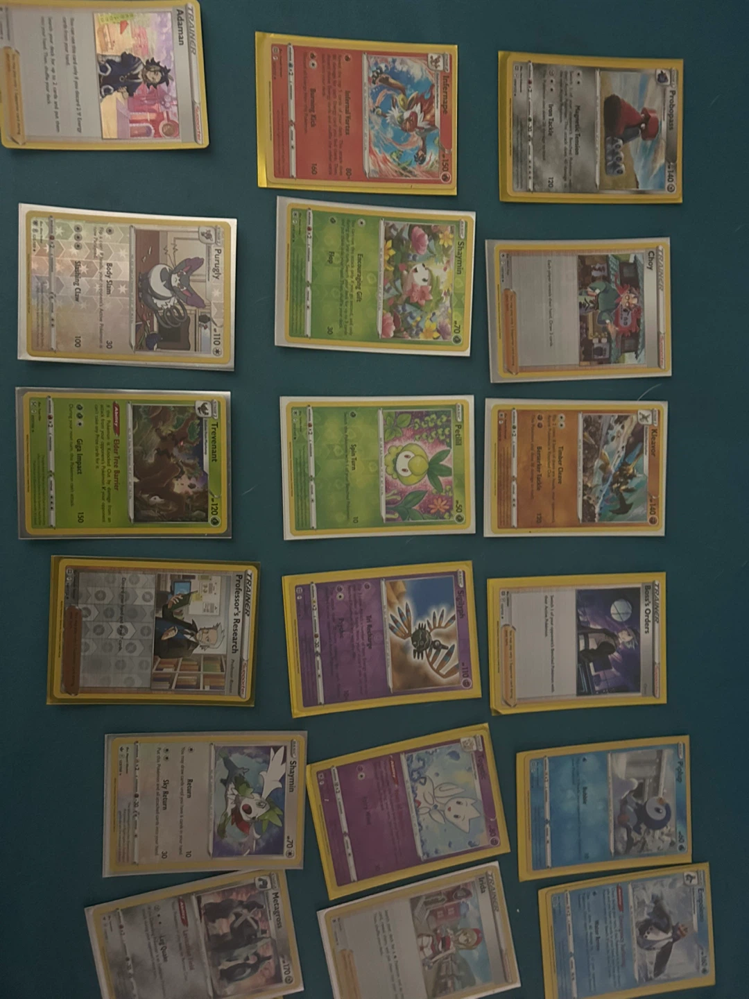 Mixed Lot of Pokemon Trading Cards