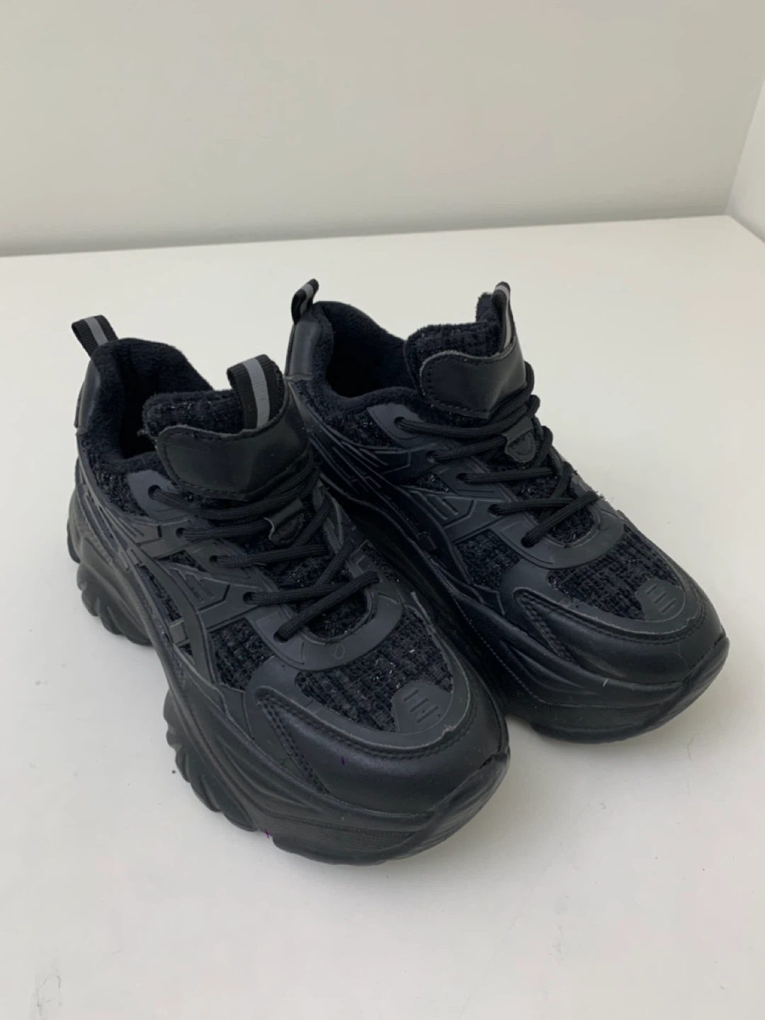 Women’s Black Fashion Sneakers - size 6 1/2 - 7 - shoes - photo 2