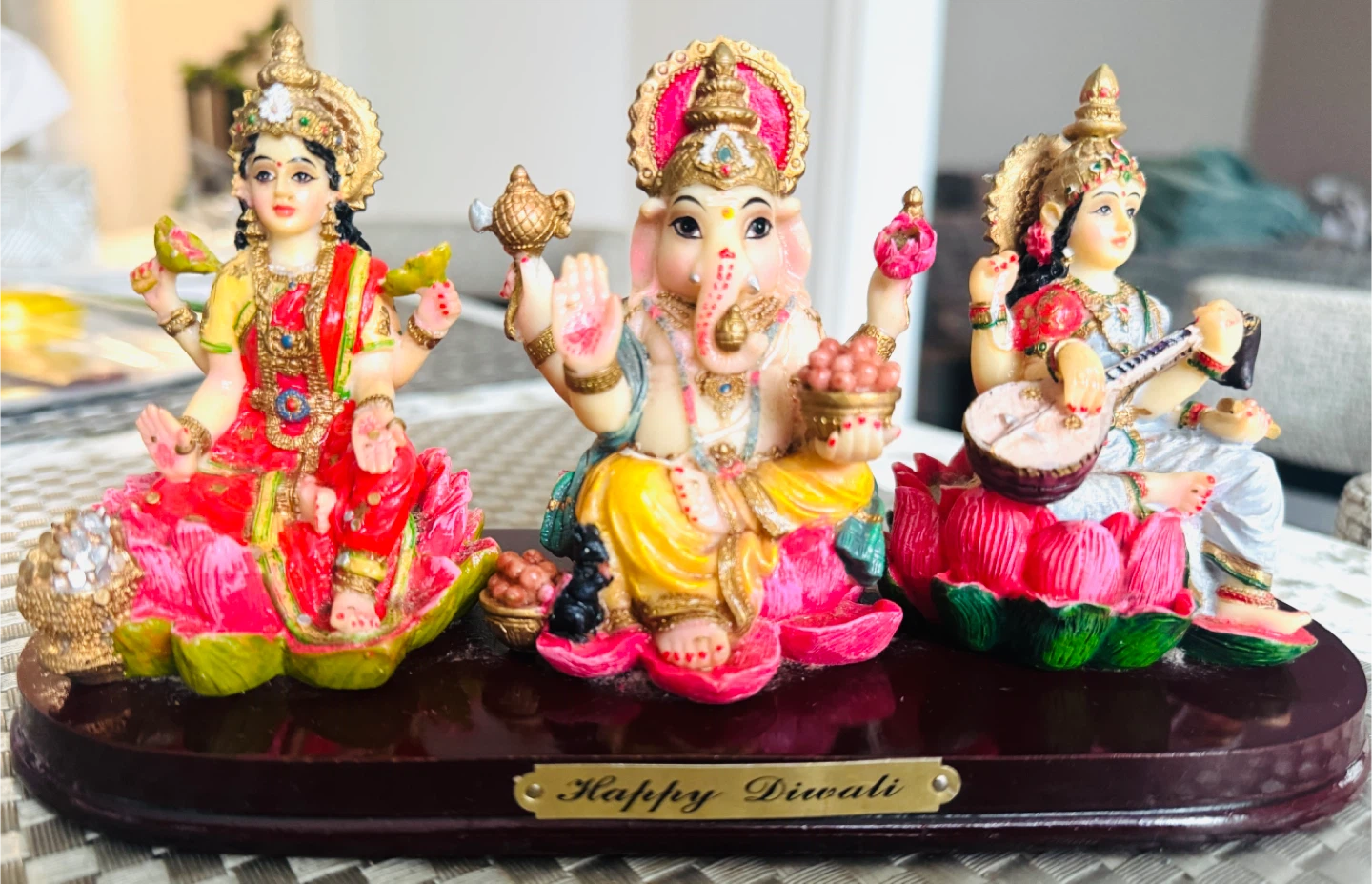 Decorative Statues- ganesh Jee, laxshmi ma