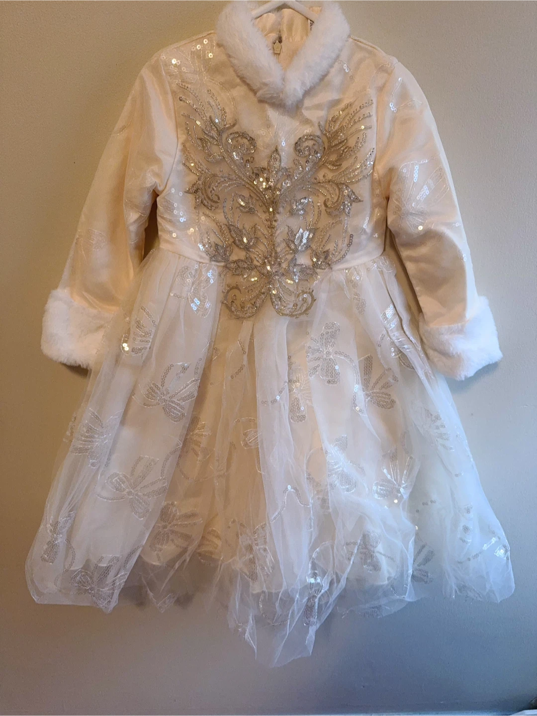 Girl's Dress - Cream with Silver Details Toddler size 5-6T