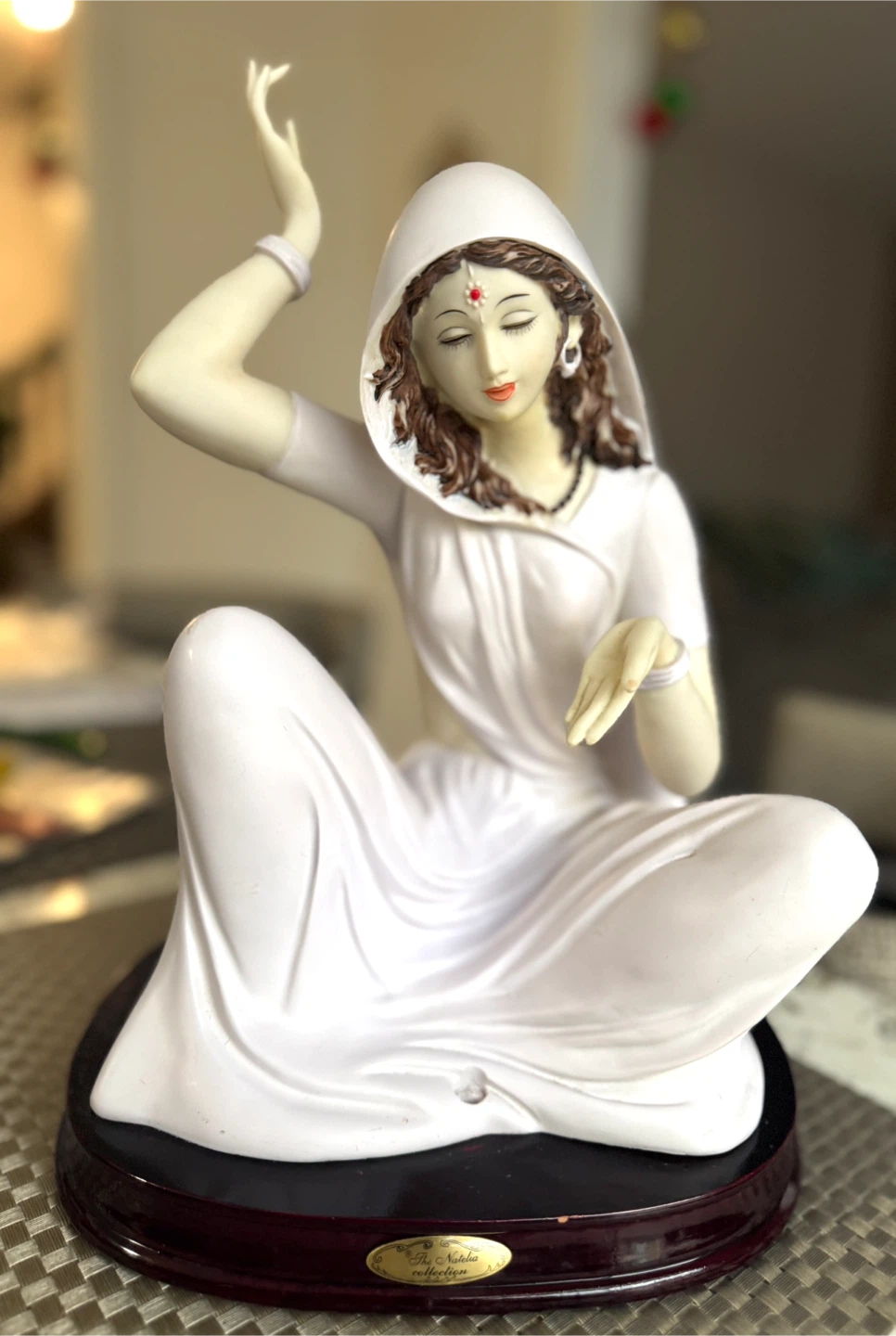 Meera Bai Statue White for Home Decor Figurine (12” x 9”) - photo 3
