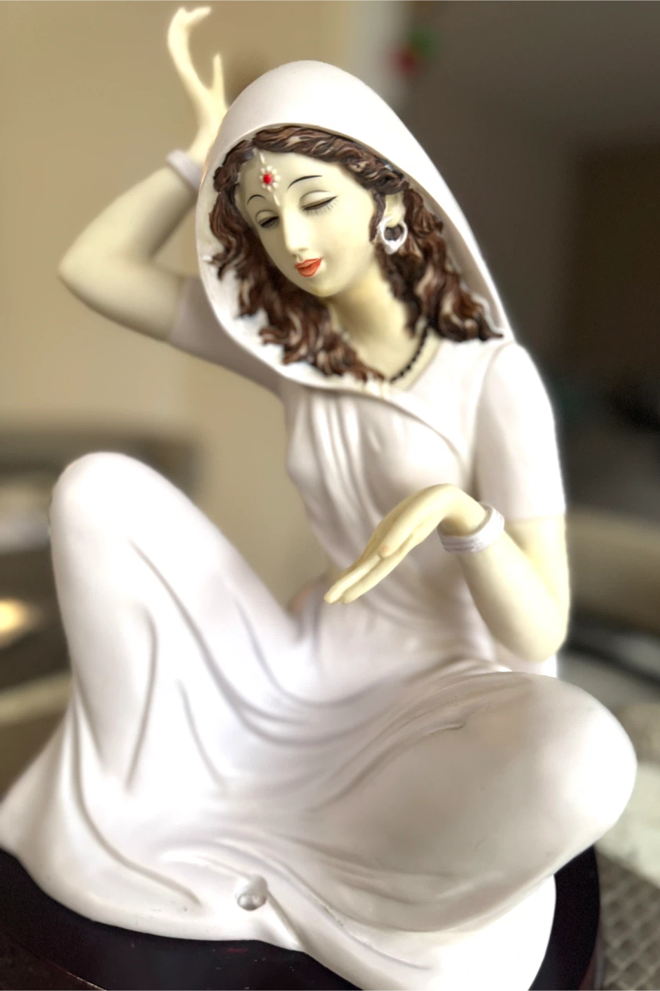 Meera Bai Statue White for Home Decor Figurine (12” x 9”) - photo 5