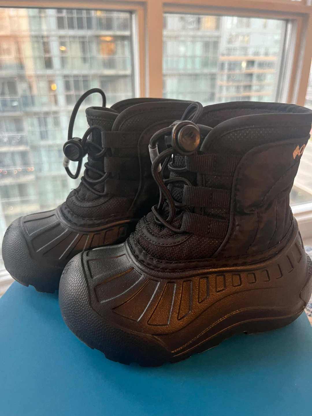 ✨NEW Columbia Children's Powderbug Snowlite Lace Boots - Size 9 - photo 3