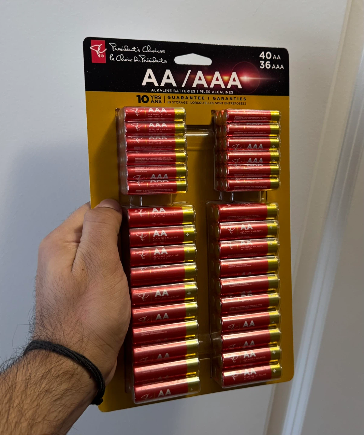76 AA/AAA Alkaline Batteries, 76 pack (Read description) - photo 3