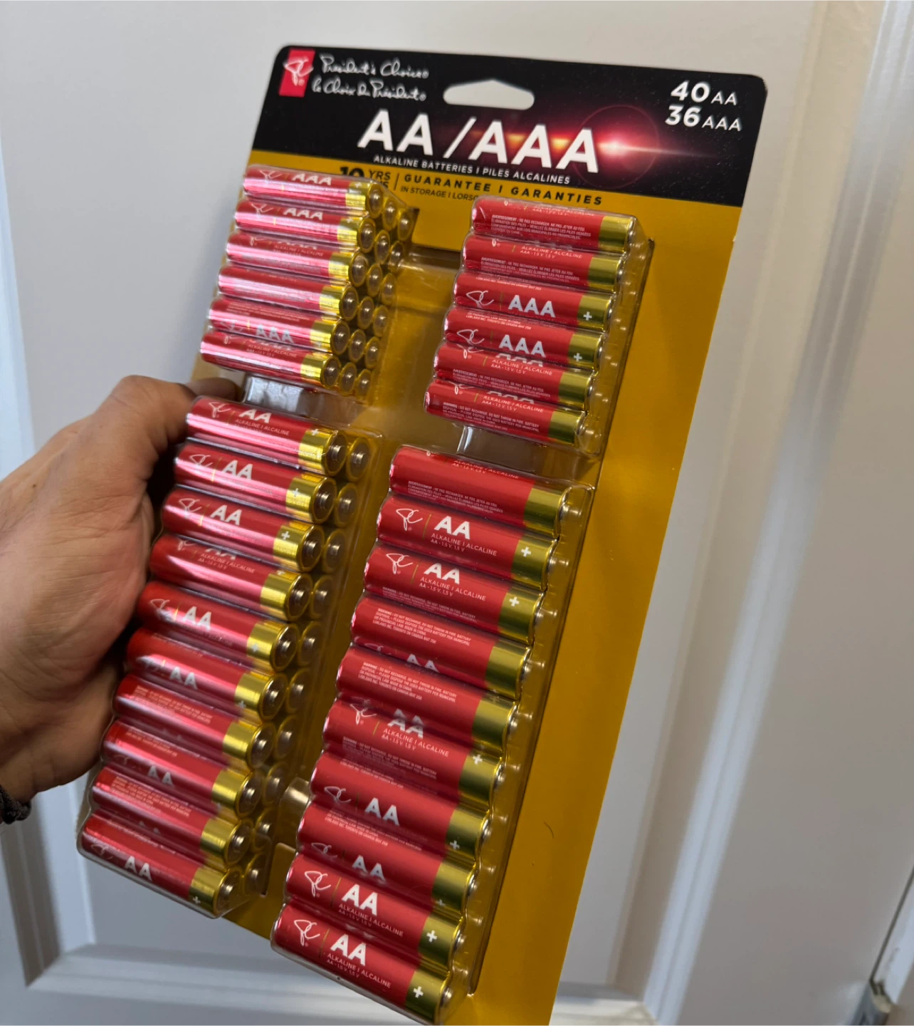 76 AA/AAA Alkaline Batteries, 76 pack (Read description)