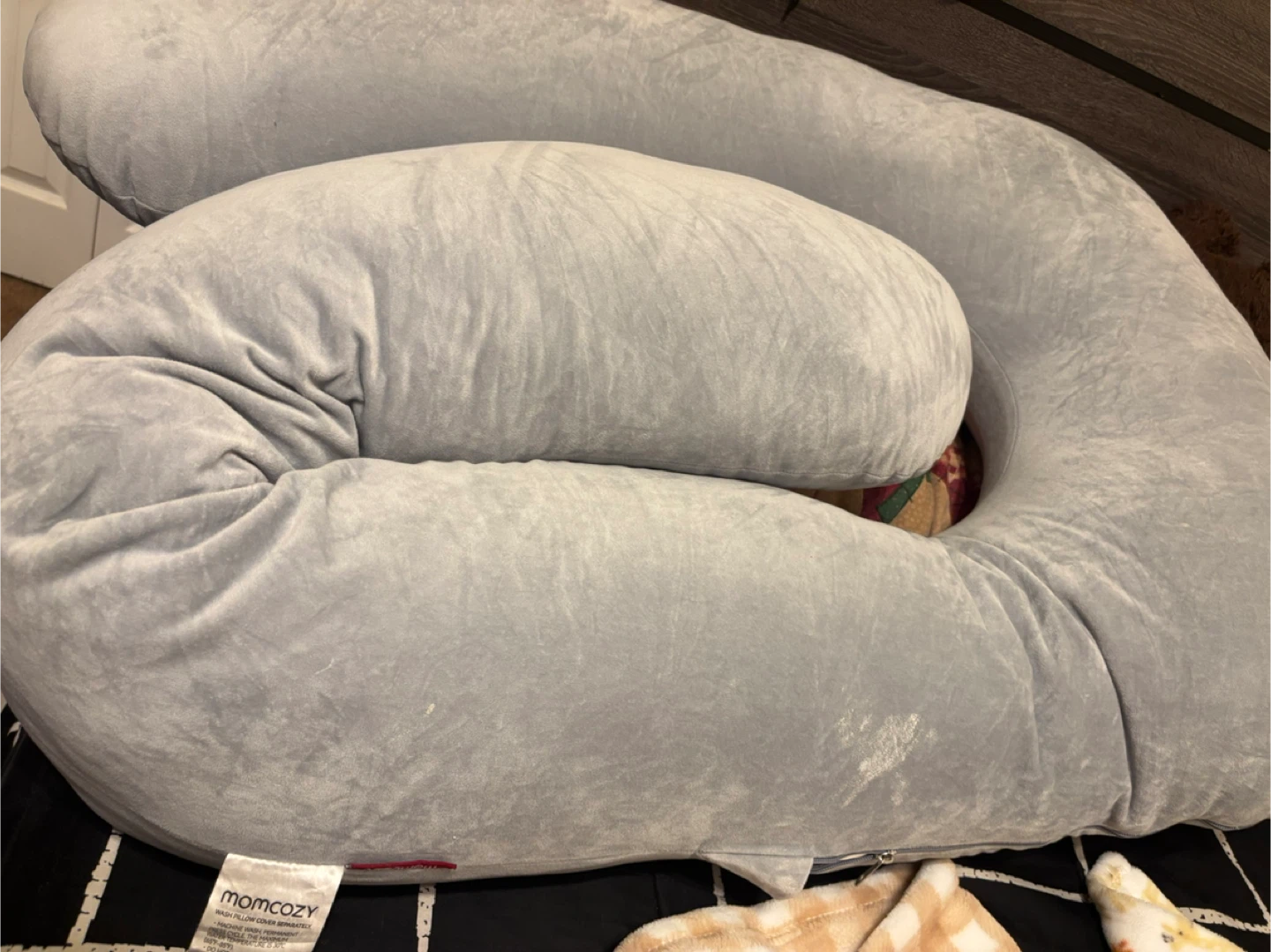 Almohada para embarazada Momcozy