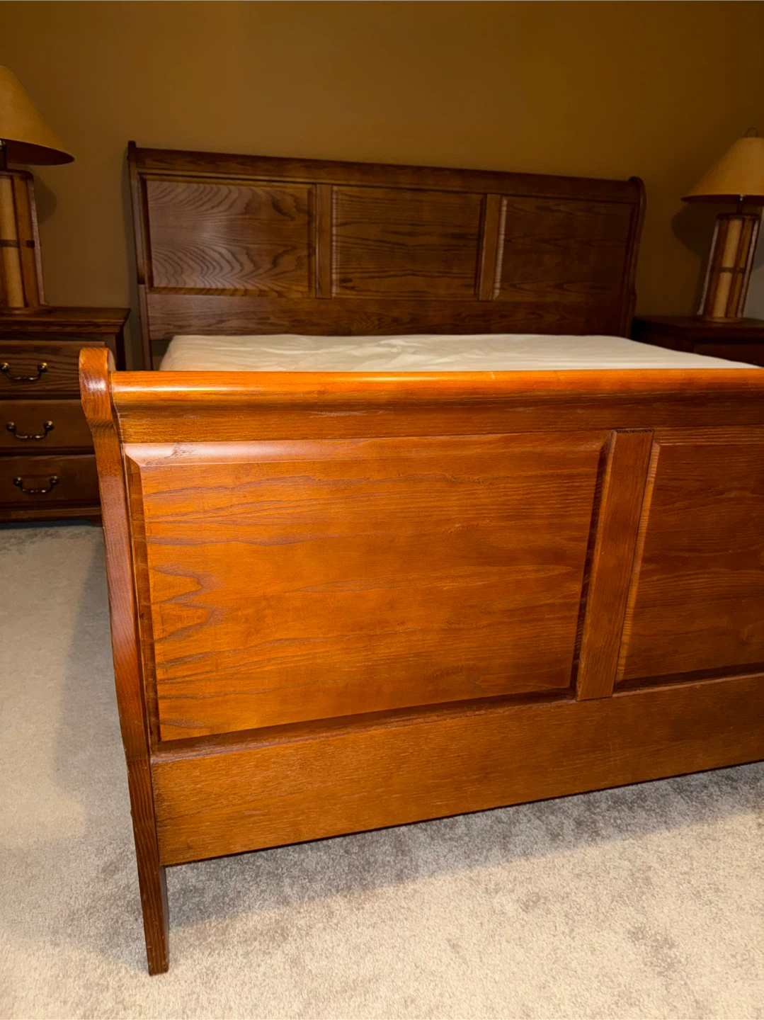 Solid wood King-size bedroom set - photo 4