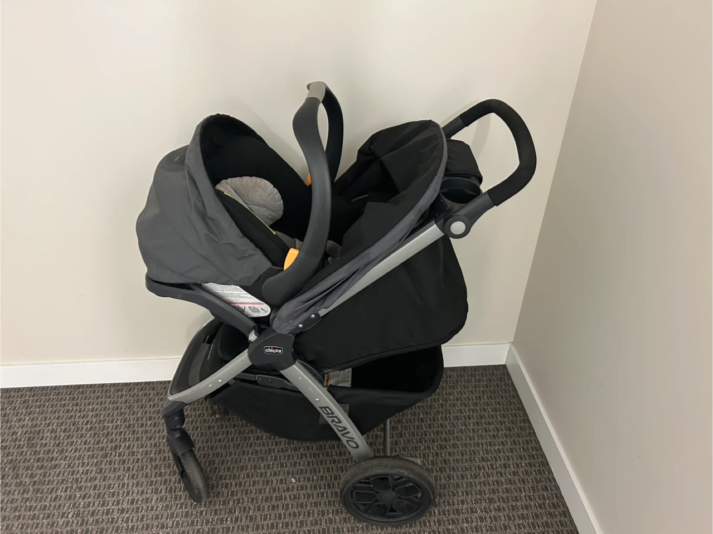 Chicco Bravo Travel System - Stroller & KeyFit 30 Car Seat - photo 3