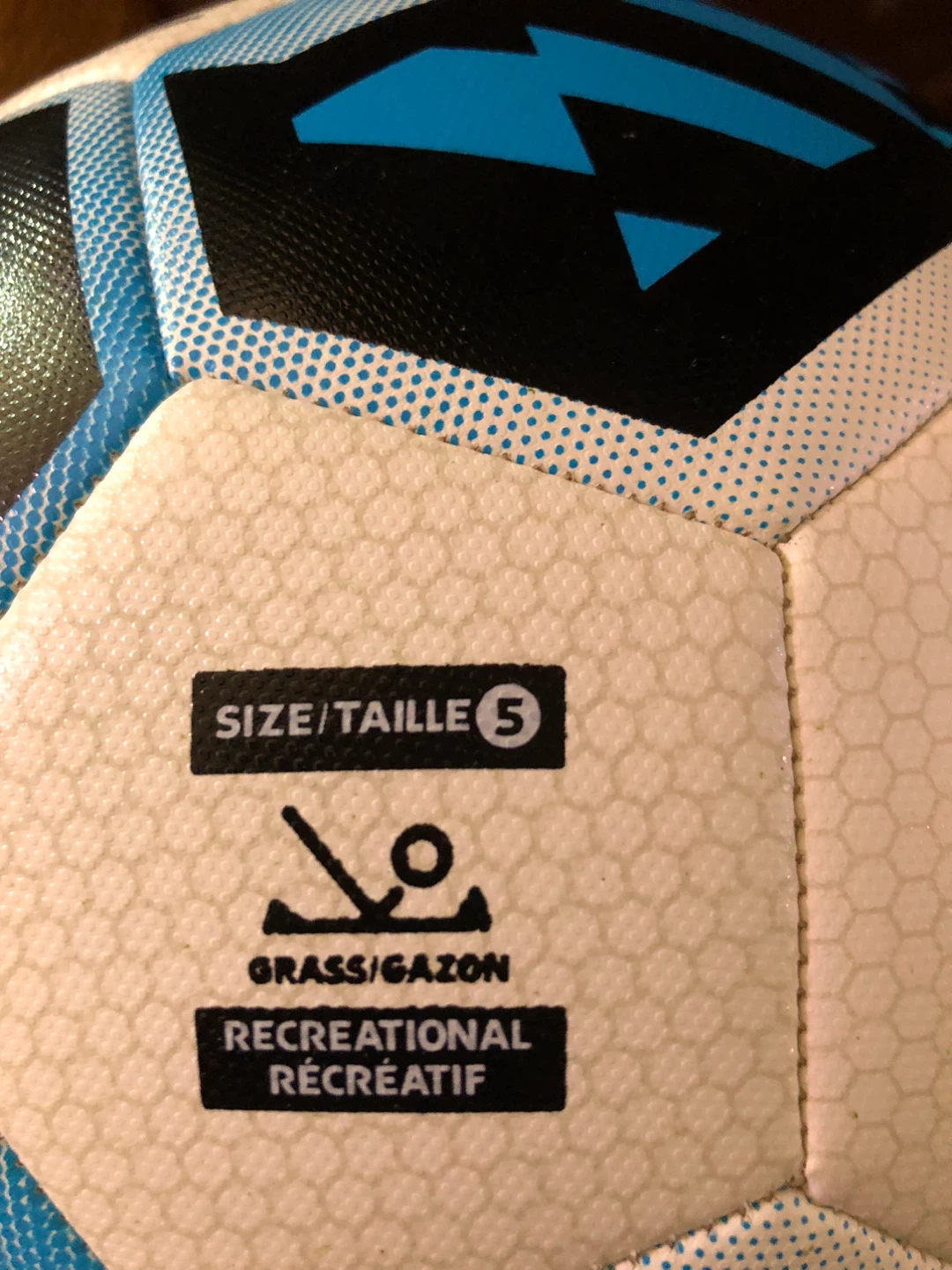 Kids Ball. Like New.  Size 5 - photo 2