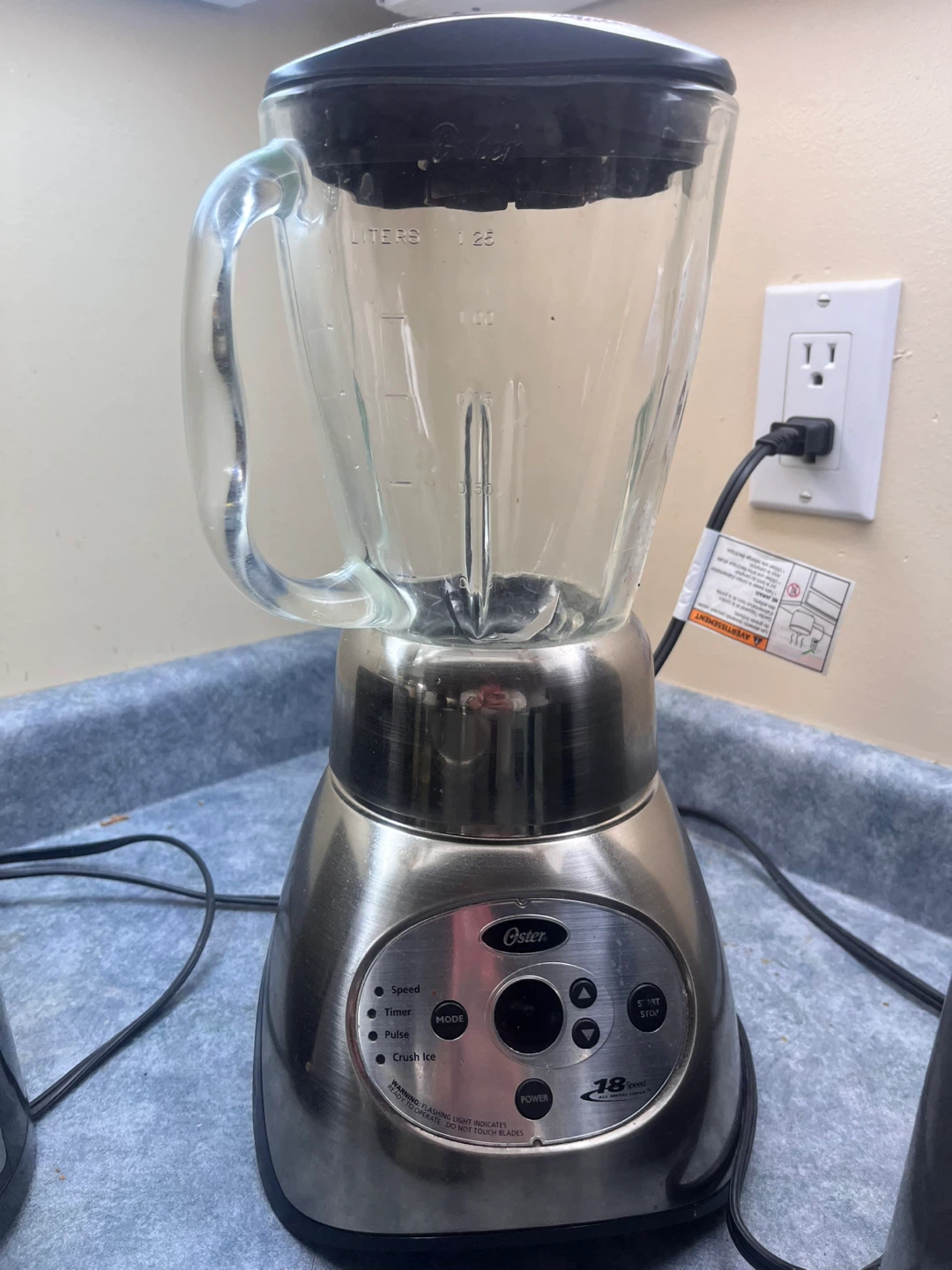 Oster Blender - Great Condition!