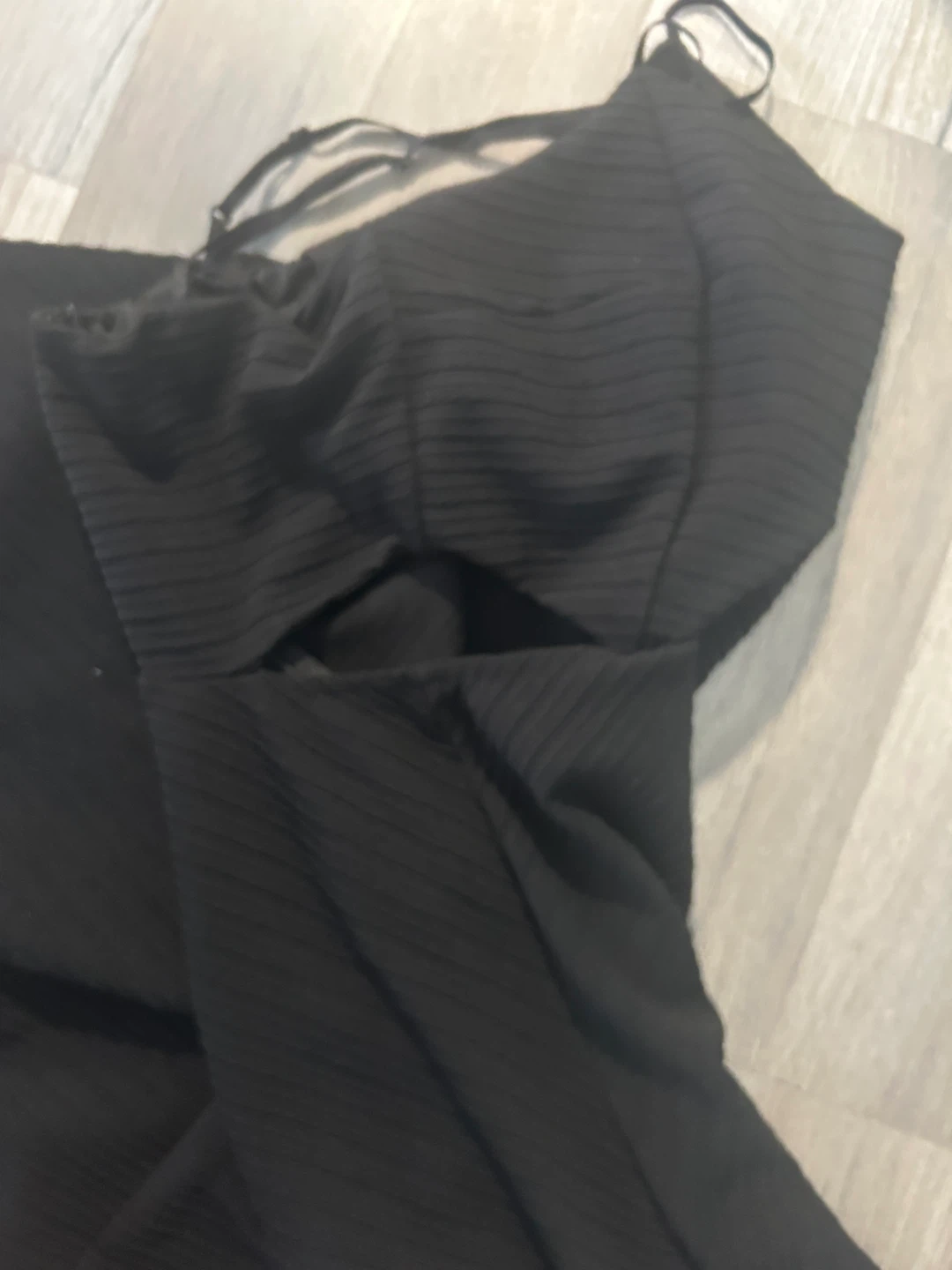 Black Dress side cutout dress - photo 2