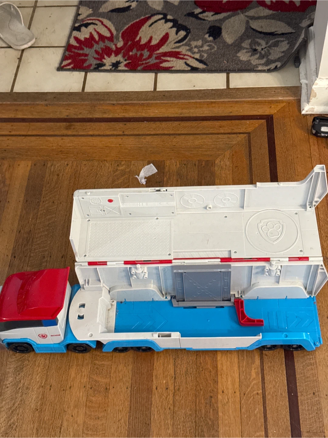 Paw Patrol Transforming Big Truck Rig - photo 2