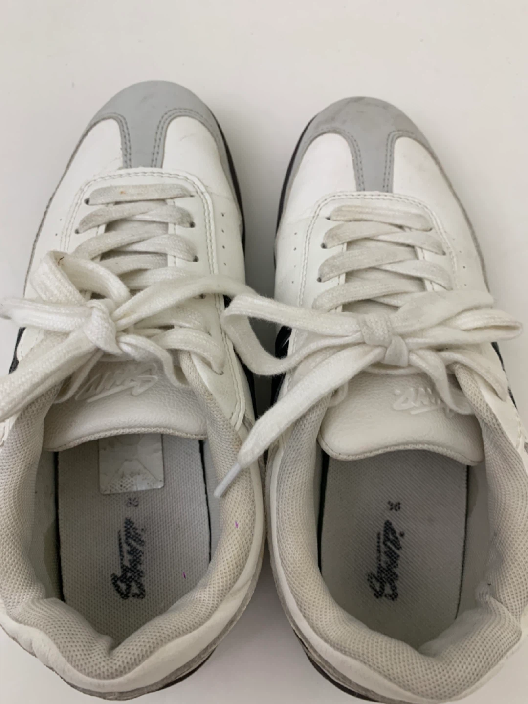 Sharp White & Grey Sneakers - Size 6 - shoes - photo 4