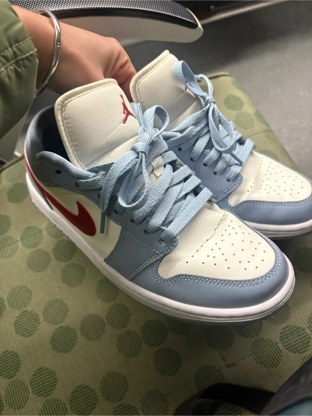 Air Jordan 1 Low Powder Blue Size 7.5 - photo 2