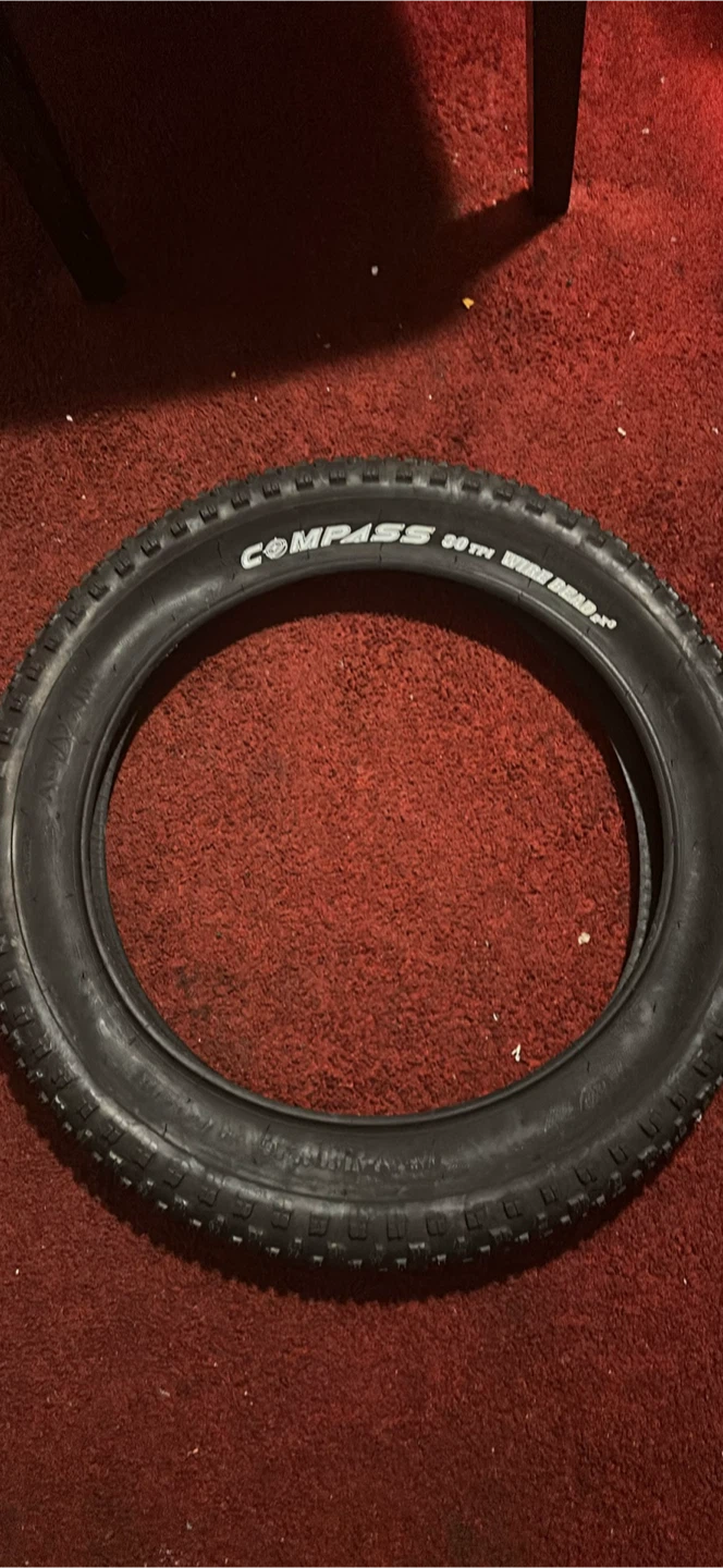 Compass 20x4.0 Bike Tire - photo 2