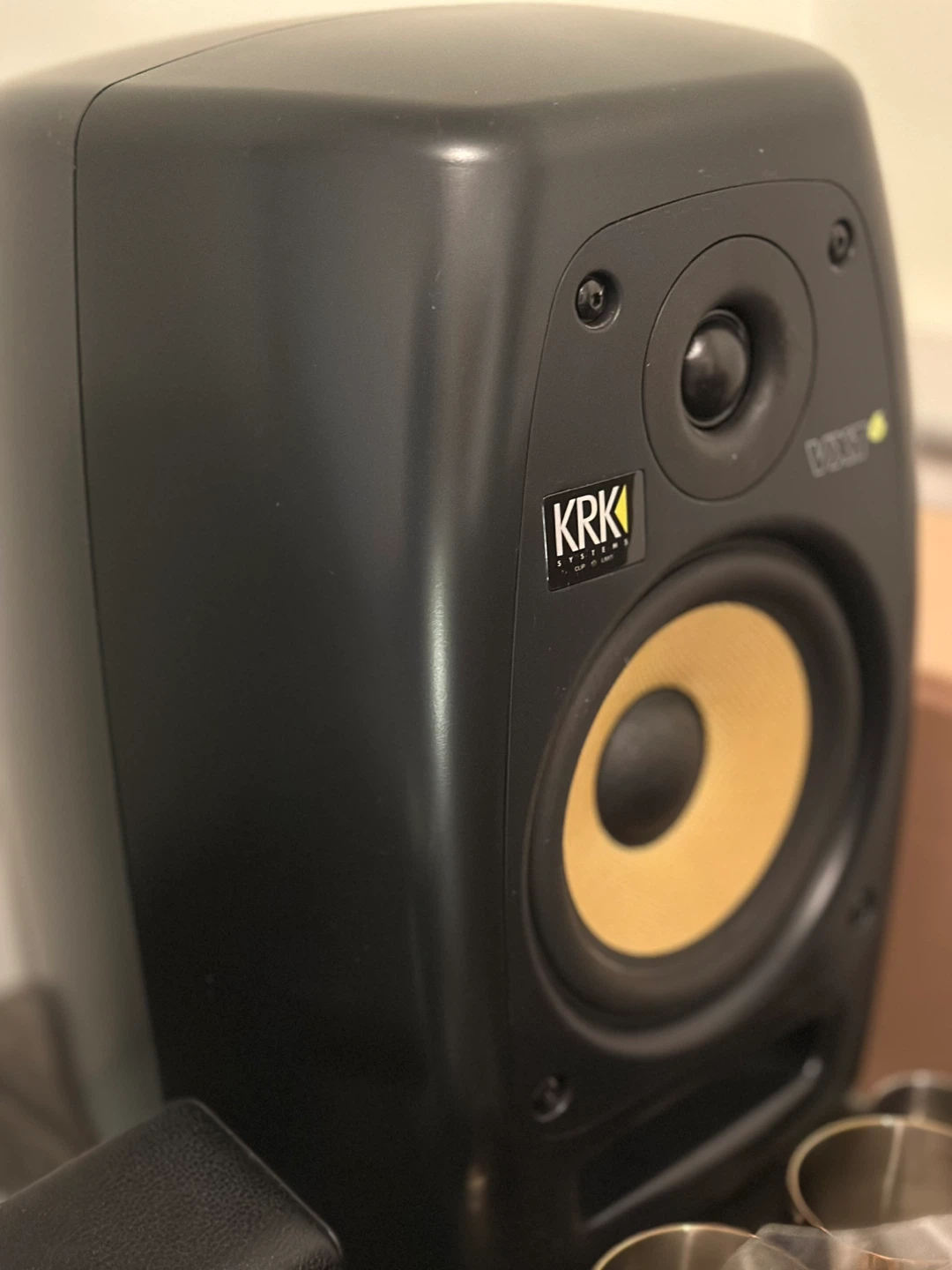 2- KRK VXT6 Studio Monitors 2 (pair) - DJ Speakers Like New - photo 3