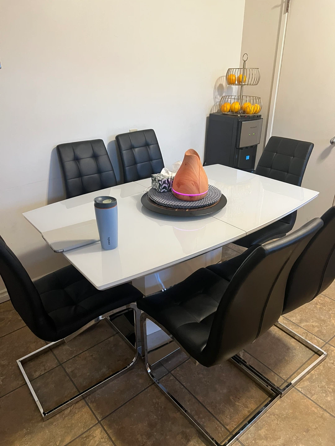 Modern White Extendable Dining Table with 6 Chairs