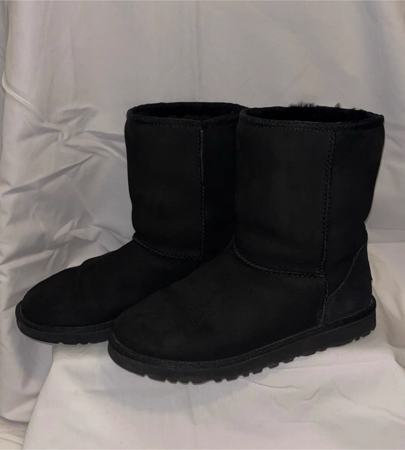 UGG Short Classic Boots Black -Size 6 Women’s - photo 2