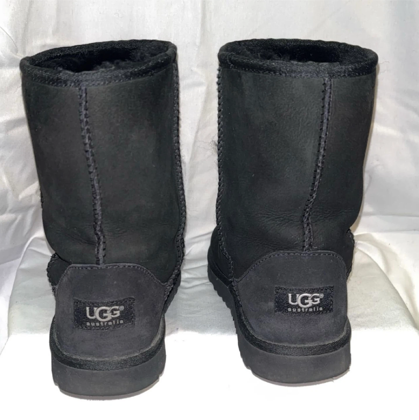UGG Short Classic Boots Black -Size 6 Women’s - photo 4